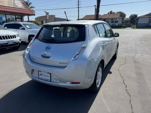 2012 Nissan Leaf SL