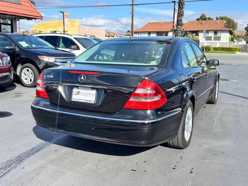 2004 Mercedes-Benz E-Class E 320