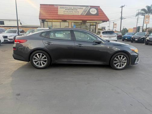 2019 Kia Optima EX
