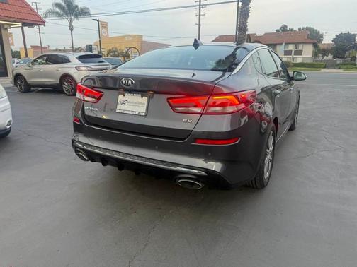 2019 Kia Optima EX