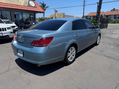 2009 Toyota Avalon Limited
