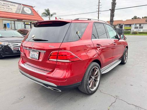 2017 Mercedes-Benz GLE 550e Base 4MATIC