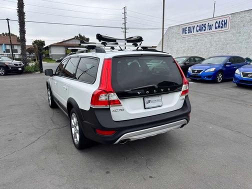 2016 Volvo XC70 T5 Drive-E Premier