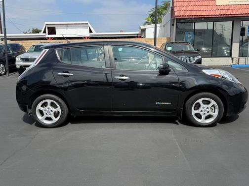 2015 Nissan Leaf SV
