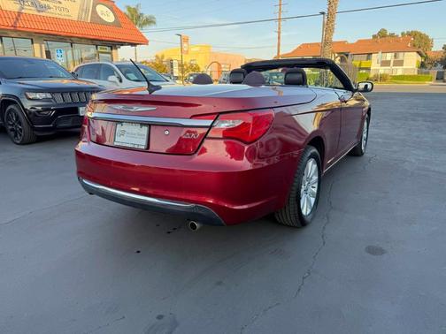 2014 Chrysler 200 Touring