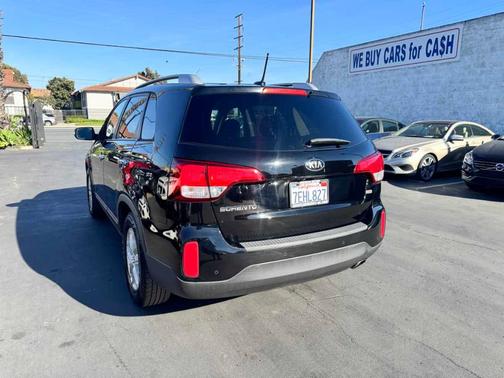 2015 Kia Sorento LX