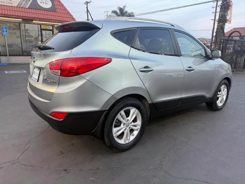 2011 Hyundai TUCSON GLS