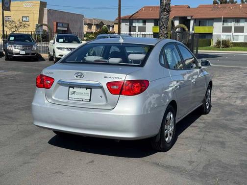 2010 Hyundai ELANTRA GLS