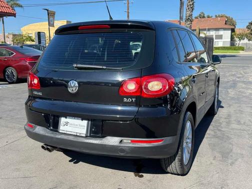 2010 Volkswagen Tiguan S