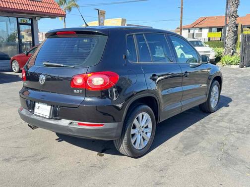 2010 Volkswagen Tiguan S