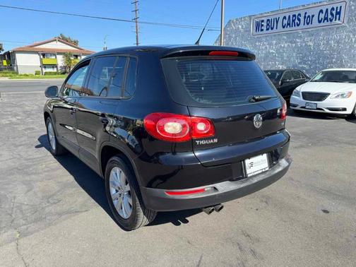 2010 Volkswagen Tiguan S