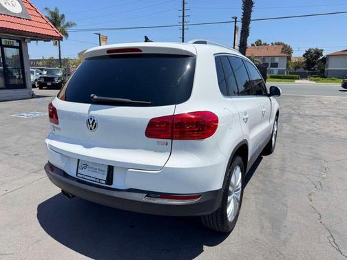 2016 Volkswagen Tiguan SE