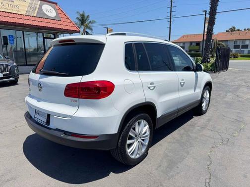 2016 Volkswagen Tiguan SE