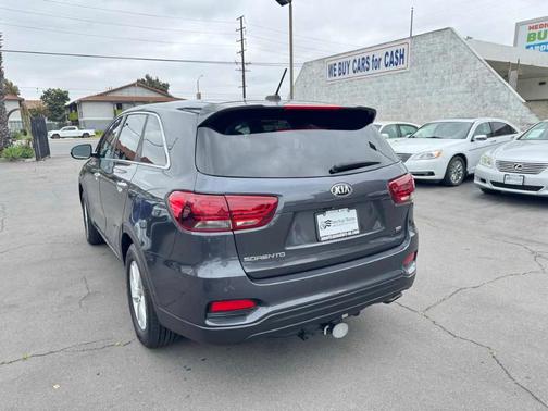 2019 Kia Sorento LX