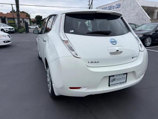 2015 Nissan Leaf S