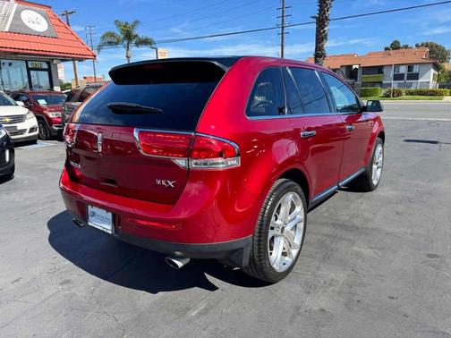 2014 Lincoln MKX Base