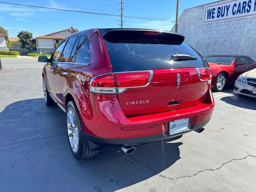 2014 Lincoln MKX Base