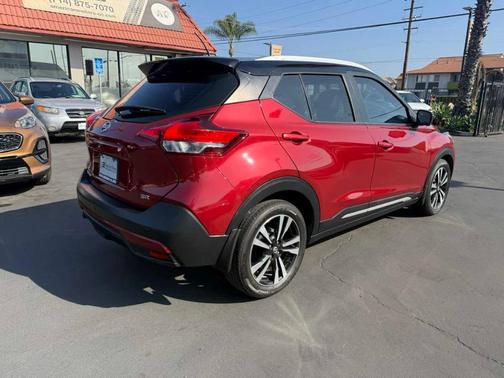 2018 Nissan Kicks SR