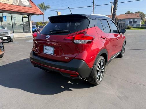 2018 Nissan Kicks SR