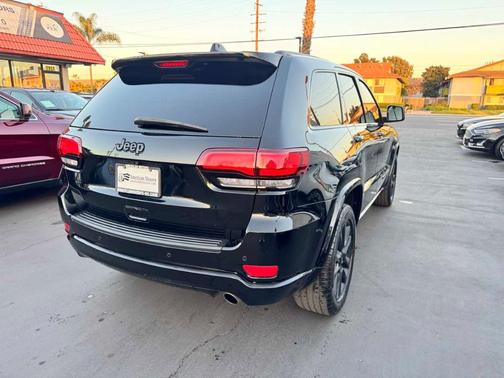 2020 Jeep Grand Cherokee Altitude