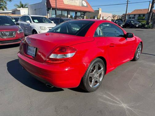 2005 Mercedes-Benz SLK-Class Base (M6)