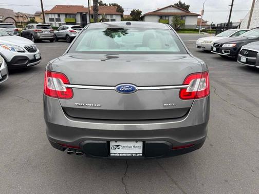 2012 Ford Taurus SEL