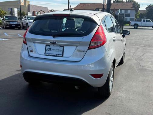 2013 Ford Fiesta SE