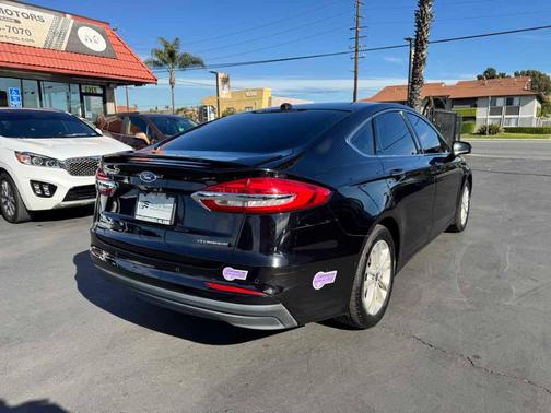2019 Ford Fusion Energi Titanium