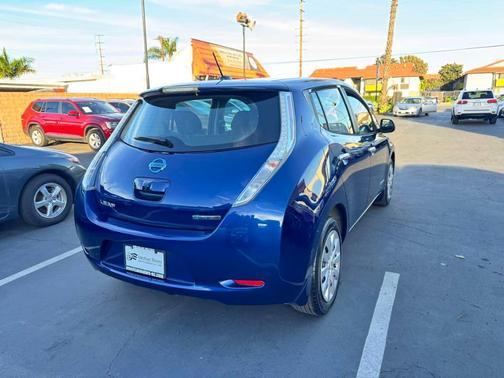 2016 Nissan Leaf S