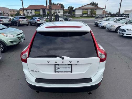 2013 Volvo XC60 3.2 Platinum
