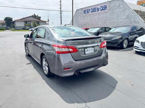 Gun Metallic 2015 Nissan Sentra SR