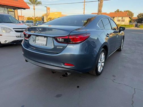 2016 Mazda Mazda6 i Sport