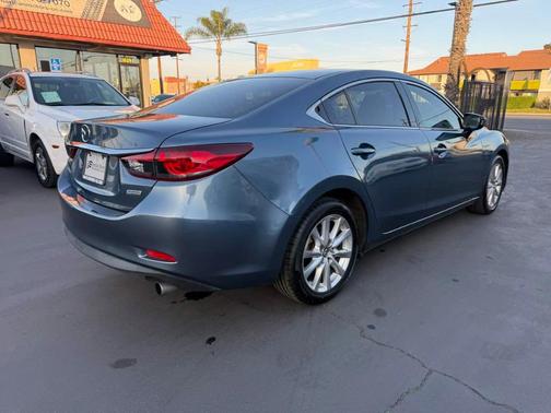 2016 Mazda Mazda6 i Sport