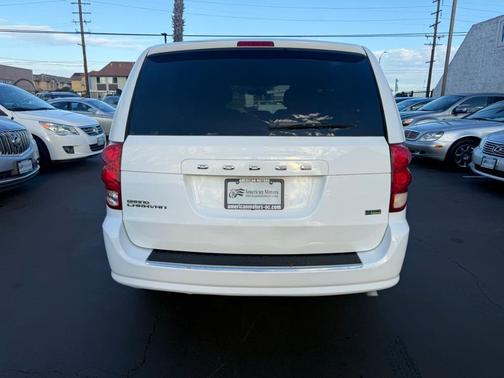 2016 Dodge Grand Caravan AVP/SE