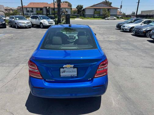 2017 Chevrolet Sonic LT