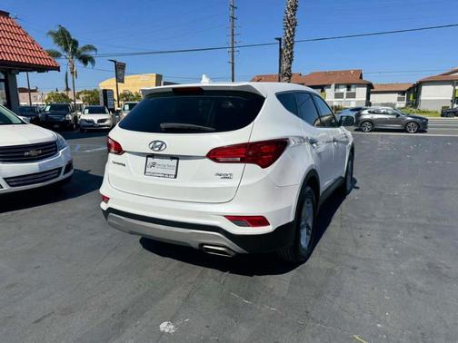 Frost White Pearl 2017 Hyundai Santa Fe Sport 2.4L