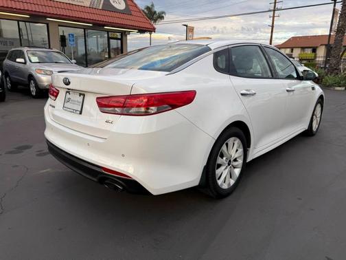 2018 Kia Optima EX
