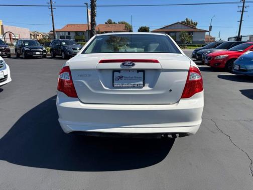 2012 Ford Fusion S