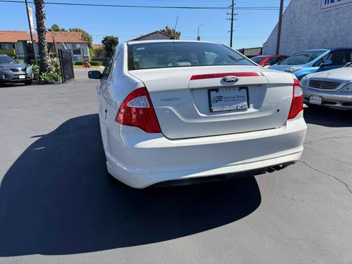 2012 Ford Fusion S