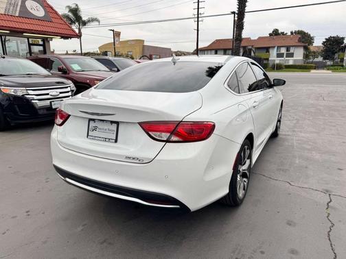 2015 Chrysler 200 C