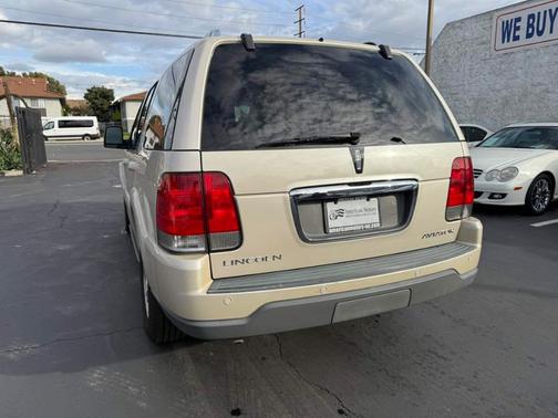 2005 Lincoln Aviator Luxury