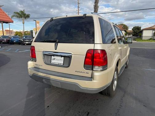 2005 Lincoln Aviator Luxury