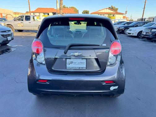 2014 Chevrolet Spark EV 2LT