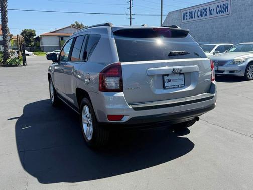 2016 Jeep Compass Latitude