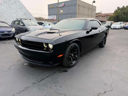 2018 Dodge Challenger SXT