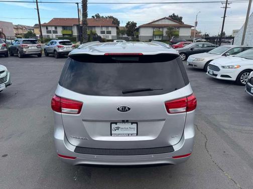 2017 Kia Sedona SX
