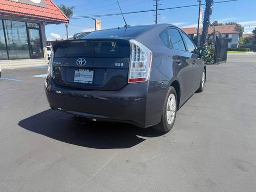 2011 Toyota Prius IV