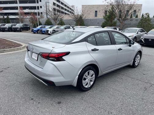 2025 Nissan Versa 1.6 S