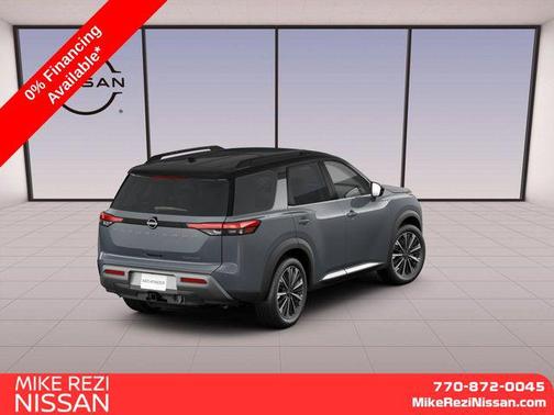 Boulder Gray Pearl/Super Black 2026 Nissan Pathfinder Platinum