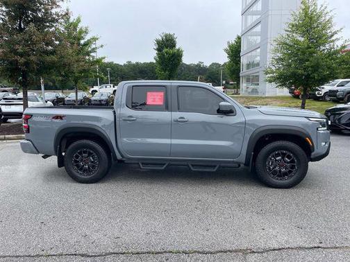 2023 Nissan Frontier PRO-4X